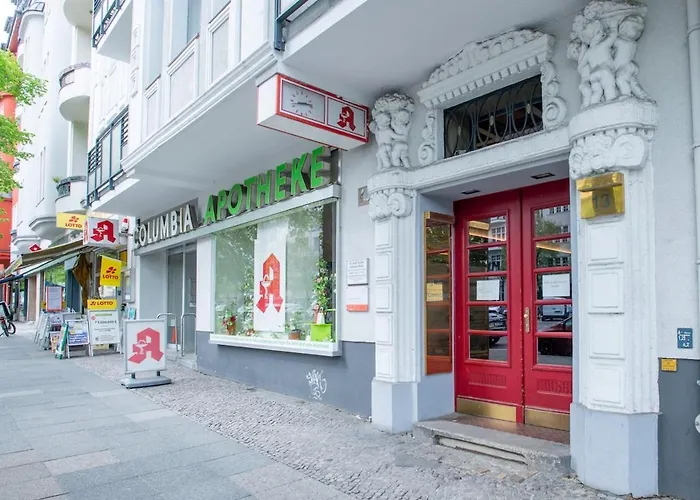 Kaiser 04 By Rockchair L Superhost Status L 3 Bedrooms Boxspringbeds 2 Bathrooms L Cozy Family & Business Flair 155 Sqm 3 Balcony 4th Floor Elevator Up To 10 Guests Welcomes You! Apartamento *