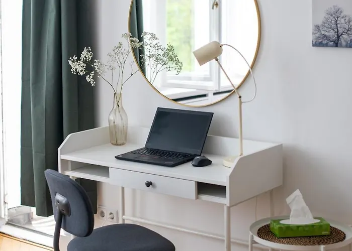 アパート Kaiser 04 By Rockchair L Superhost Status L 3 Bedrooms Boxspringbeds 2 Bathrooms L Cozy Family & Business Flair 155 Sqm 3 Balcony 4th Floor Elevator Up To 10 Guests Welcomes You!